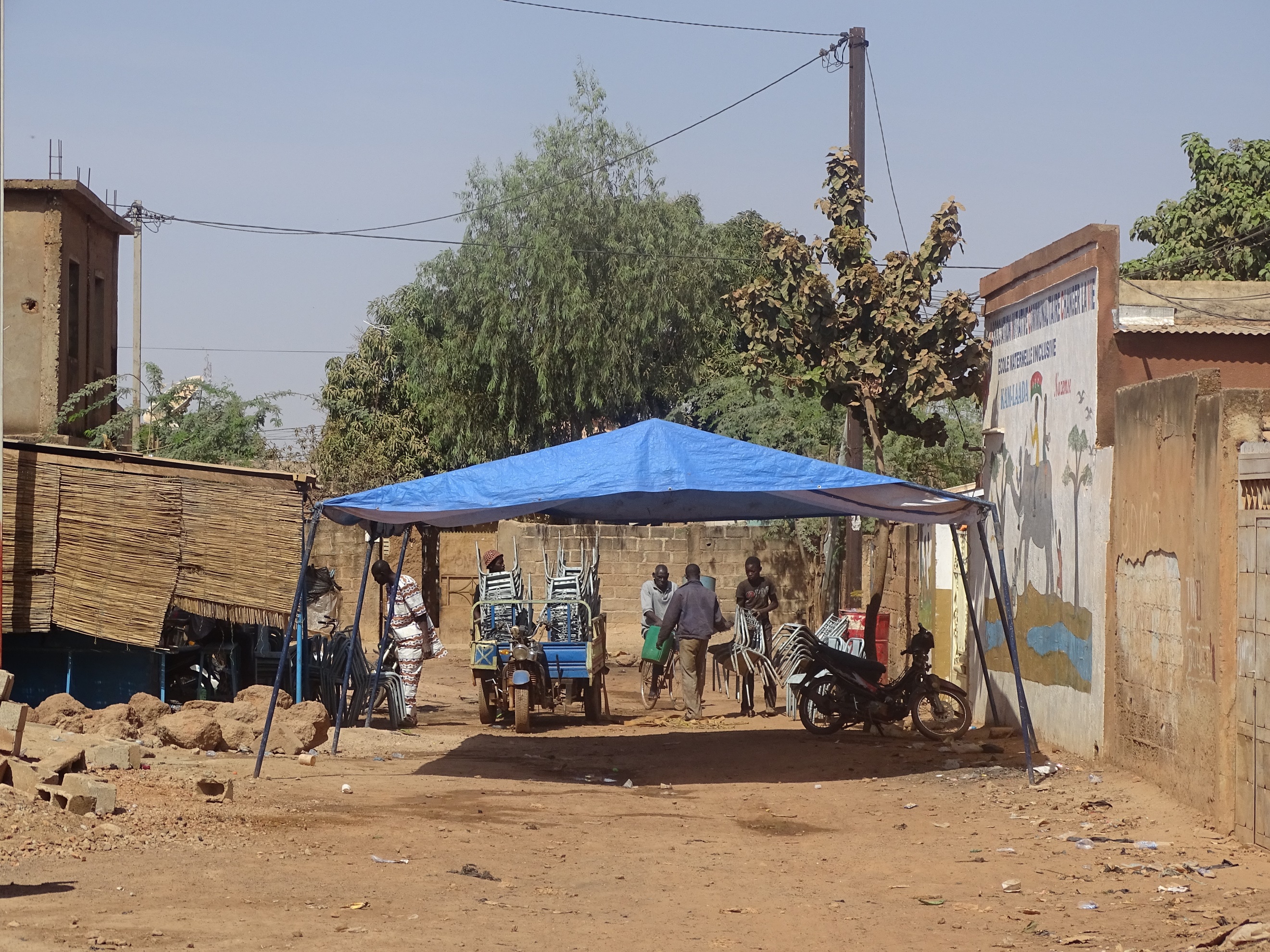 Rethinking the sharing of urban traffic areas: the case of Ouagadougou 